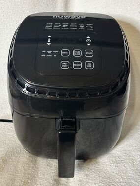 NuWave Black Digital Air Fryer - Compact Countertop Fryer